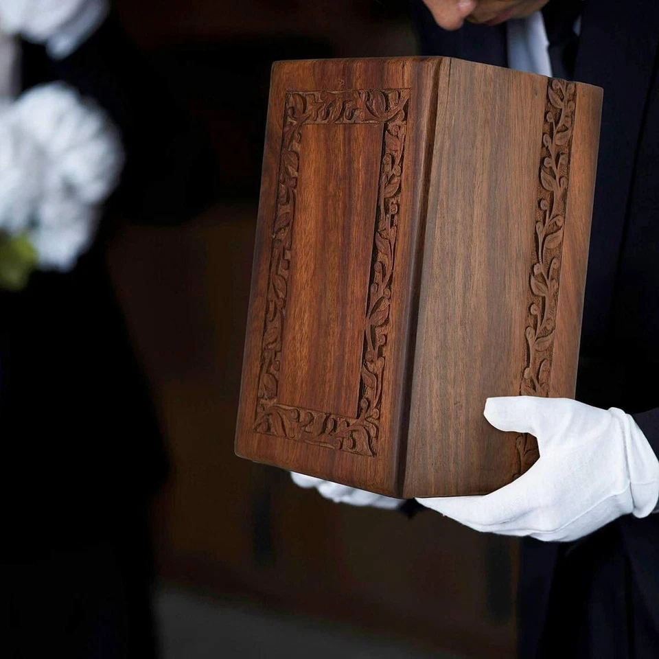 Urna de cremación de madera para cenizas humanas - Caja funeraria de palo de rosa para adultos Foto 1 de 4