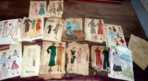 *Lotto vintage 15 anni 20-30-40-50 MODELLI DA CUCIRE *TLC* pezzi mancanti #3 bambola - Foto 1 di 4