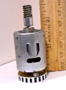 O GAUGE CAN MOTOR RS365?? - WITH FLYWHEEL - TESTED - WORKS - LOT F - Picture 1 of 3