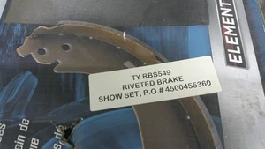 NEW OEM Toyota Brake Shoe Kit Rear Riveted TY RBS549 - Picture 1 of 3