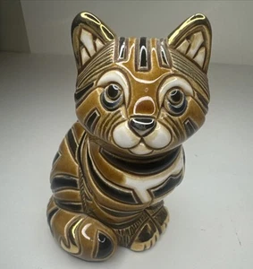 DeRosa Rinconada Tiger Cat Figurine - Handcrafted Uruguay Ceramic, Gold Trim 4” - Picture 1 of 7