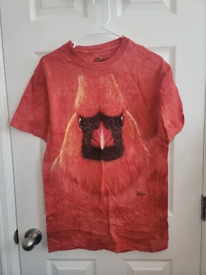 Vintage 2013 Red Cardinal On The Montain Brand Short Sleeve Crew Neck T-shirt SZ - Image 1 of 4