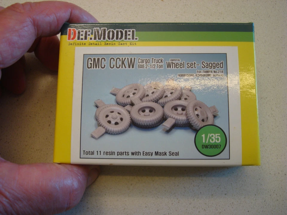 Modellismo, DEF Model DW 30007, GMC sagged wheels - Immagine 1 di 1