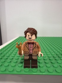 Lego  LEGO Ideas Doctor Who The Eleventh Doctor Minifigure 21304