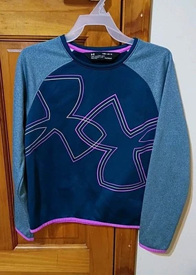Pullover Under Armour Niñas Púrpura y Azul Calce Suelto Talla YMD Foto 1 de 4