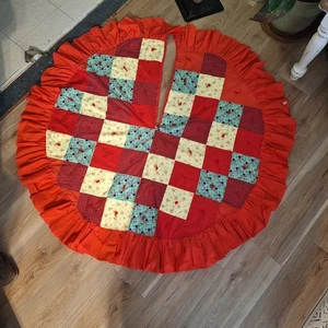Vintage Hand Stitched Quilt Christmas Tree Skirt  Holiday Patchwork Large - Picture 1 of 8