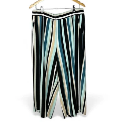 Calça Capri Lane Bryant Feminina Plus 14/16 Listrada Malha Perna Larga Azul Preta - Imagem 1 de 2