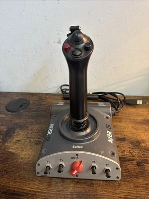 Saitek AV8R-01 USB Joystick Dual Throttle Flight Sim Stick Aviator - Image 1 of 4