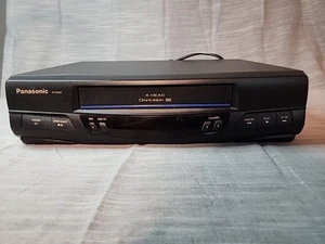Panasonic PV9400 4 Head Omnivision VHS VCR Player Blue Line No Remote Tested - Picture 1 of 4