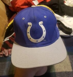 Vintage 90s INDIANAPOLIS COLTS STARTER CAP Embroidered Wool Hat FITTED 7 1/4