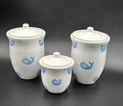 Botes de ballenas Pottery Barn Kids 2 grandes, 1 pequeño raros Foto 1 de 4