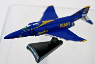 Navy F-4 Phantom II BLUE ANGEL M2 (2XC) 1969 PS5384-5 Daron Same Day Shipping - Image 1 of 4