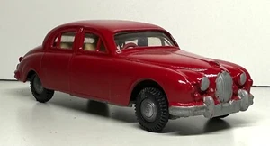 TRI-ANG SPOT-ON : VINTAGE RARE RED JAGUAR "3.4" SCALE 1:42 #114 - Picture 1 of 5
