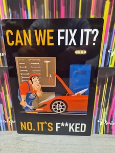 Meccanico auto POSSIAMO FIX IT Divertente Insegna Metallo Targa Vintage Birra Garage Bar Latta - Foto 1 di 1
