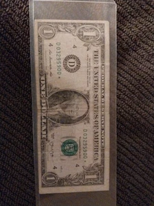 BILLETE ESTRELLA DE UN DÓLAR 2013 RARO # D03295900* bajo tamaño de funcionamiento de 250 k y fuera del centro - Imagen 1 de 9