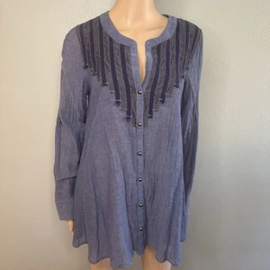 Free People Button Down Shirt Tunic Roll Up Long Sleeve Blue Sz M Oversized - Picture 1 of 7