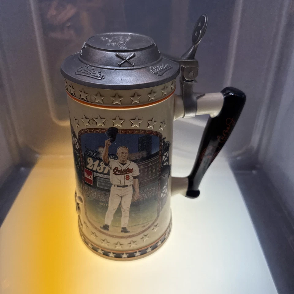 Cal Ripken League of His Own Longton Crown Stein con certificado de autenticidad en excelente estado Foto 1 de 4