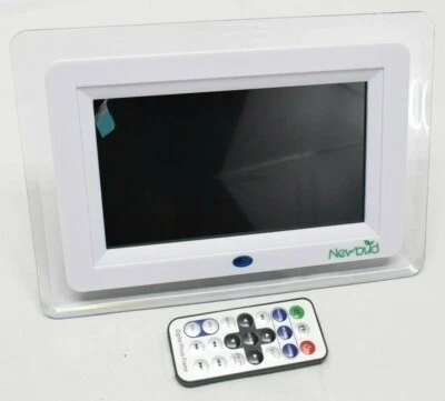 7 Inch TFT LCD Screen Digital Photos Display Frame - Image 1 of 4
