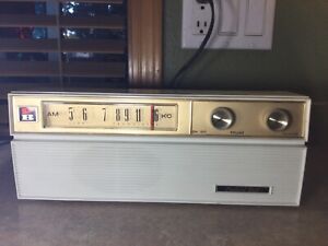 Vtg 1960s Packard Bell AR-851 8 Transistor AM Radio GILLIGANS ISLAND RADIO WORKS