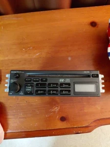2002-2005 Hyundai Sonata (96160-3D102) AM FM Radio Receiver CD Player - Picture 1 of 7