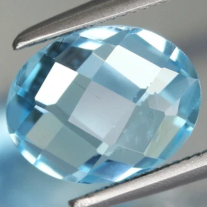 2.16ct t.w 9x7.1mm Oval𖣯Checkerboard Cut Natural Sky Blue Topaz, Brazil - Picture 1 of 4