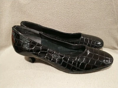California Magdesians Size 10 M Womens Croc Leather Shoes Black Made in U.S.A - Image 1 of 4