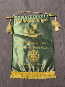 VINTAGE Rotary International Club Wandfahne Flagge GENESEO, ILLINOIS - Bild 1 von 2