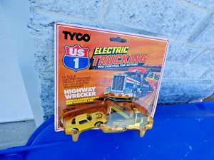 JUEGO DE REMOLQUE GRÚA ELÉCTRICA DE CARRETERA TYCO US1 PONTIAC FIREBIRD NOS AURORA - Imagen 1 de 8