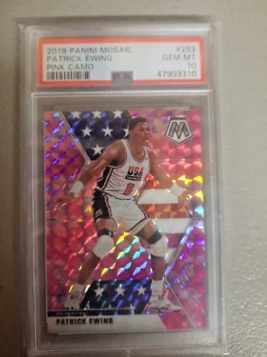 2019 PANINI MOSAIC PINK CAMO #253 PATRICK EWING PSA 10 POP 13 - Image 1 of 2