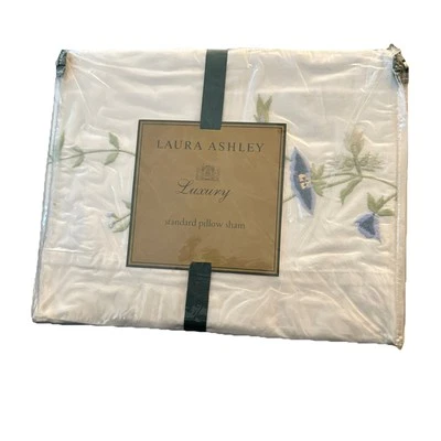 Laura Ashley Lujo Floral Bordado Almohada Falsa Talla Estándar Foto 1 de 4