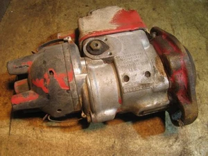 International Farmall Tractor H4 Magneto H M A B C - Picture 1 of 5