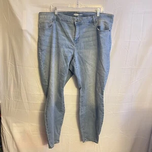 Women's Old Navy Super Skinny Mid Rise Jeans Size 20 Plus Short - Picture 1 of 5