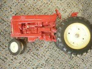 Antiker Eisen ERTL Traktor - Dyersville Iowa - rote Emaille - Gummiräder - top - Bild 1 von 6