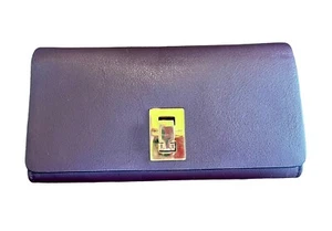 Michael Kors Burgundy Leather Carryall Wallet w/ Felt Dust Cover 8" x 4.3 x 1.5" - Imagen 1 de 13
