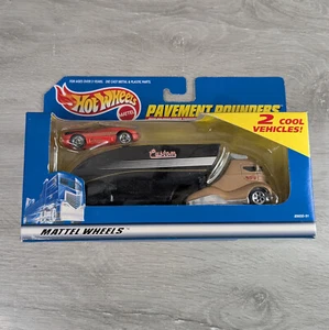 Hot Wheels Pavement Pounders #89850-91 w/ Mazda Miata - New in Package - Picture 1 of 4