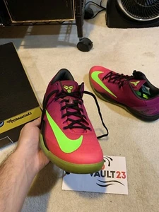 Rare Nike Kobe 8 VIII System Mambacurial size 11 VNDS What The Christmas Venice - Picture 1 of 10