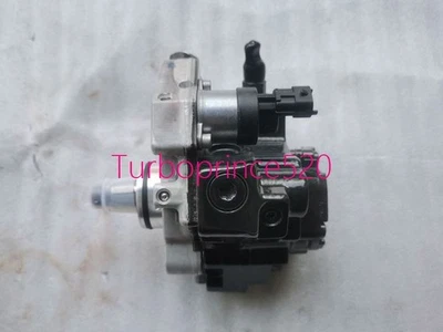 NOVA BOMBA DE INJEÇÃO BOSCH 0445020029 ME223576 MITSUBISHI Fuso 4M50 4.9L - Imagem 1 de 4