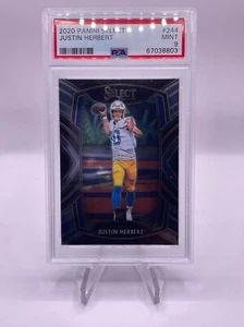2020 Panini SELECT FUSSBALL JUSTIN HERBERT ROOKIE RC #244 PSA 9 NEUWERTIG - Bild 1 von 1
