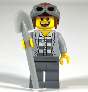 LEGO Jail Prisoner Minifigure from Police Robber's Hideout cty0282 4438 n4 - Picture 1 of 5