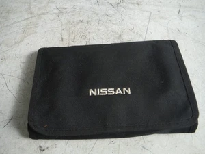 2016 Nissan Versa Owners Manual Operator Handbook Guide in Sleeve Jacket OEM - Picture 1 of 12