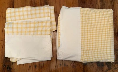 VTG Liz Claiborne Liz at Home Pillowcases & Flat Sheet Daffodil Yellow Checks - Image 1 of 4