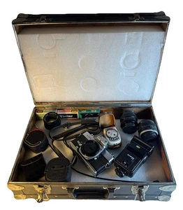 Vtg Minolta SRT-202 Camera (Untested) And Accessories Lot W/Large Hard Side Case - Picture 1 of 22