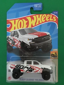 Hot Wheels 2022 HW Baja Blazers 7/10 White '19 Chevy Silverado Trail Boss B314 - Picture 1 of 9