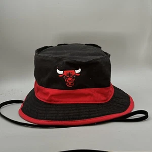 Chicago Bulls Adidas NBA Black Bucket Hat Size Large / XL Red Band Men's - Picture 1 of 6