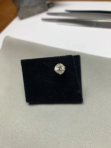 1.00 Carat Raw POLISHED Natural ROUGH DIAMOND Earring - Picture 1 of 3