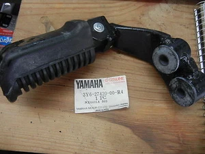 NOS Yamaha Front Footrest Assy 1980-1982 SR250G SR250H SR250J 3Y6-27420-00-R4 - Picture 1 of 2
