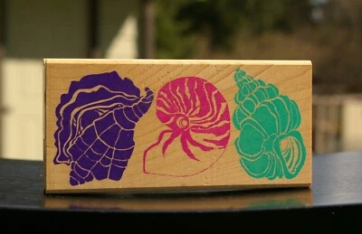 Shell Border 4 5/8" Wood Mounted Rubber Stamp 1996 by Posh Impressions # 2674F - Image 1 of 4