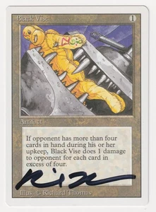 Signed Black Vise HP Revised Edition Artist Richard Thomas 1994 WOTC MTG Magic! - Picture 1 of 2