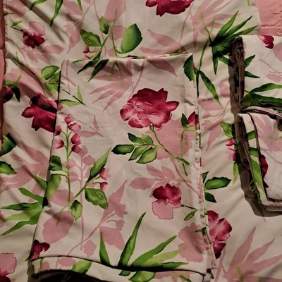 Bettwäsche QVC BLumenmuster  -  Schloß Hellenstein - Bild 1 von 2