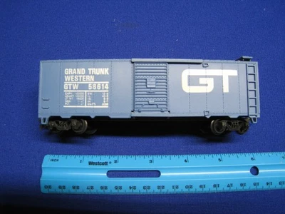 HO Scale Lionel Grand Trunk RR Boxcar - Freight Train - Image 1 of 4